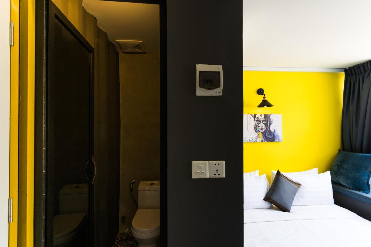 White Rabbit Hostel Сием Рип Экстерьер фото