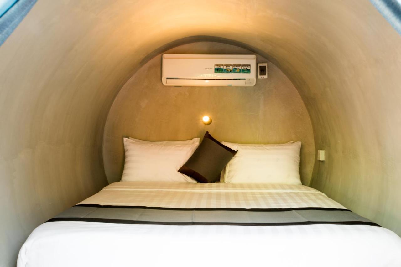 White Rabbit Hostel Сием Рип Экстерьер фото